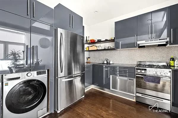 51 Scholes Street #3-D, Brooklyn, NY 11206 apartment_kitchen 1
