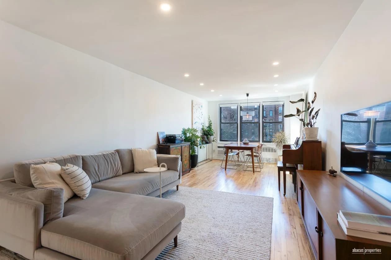 515 East 7 Street #4H, Brooklyn, NY 11218 1