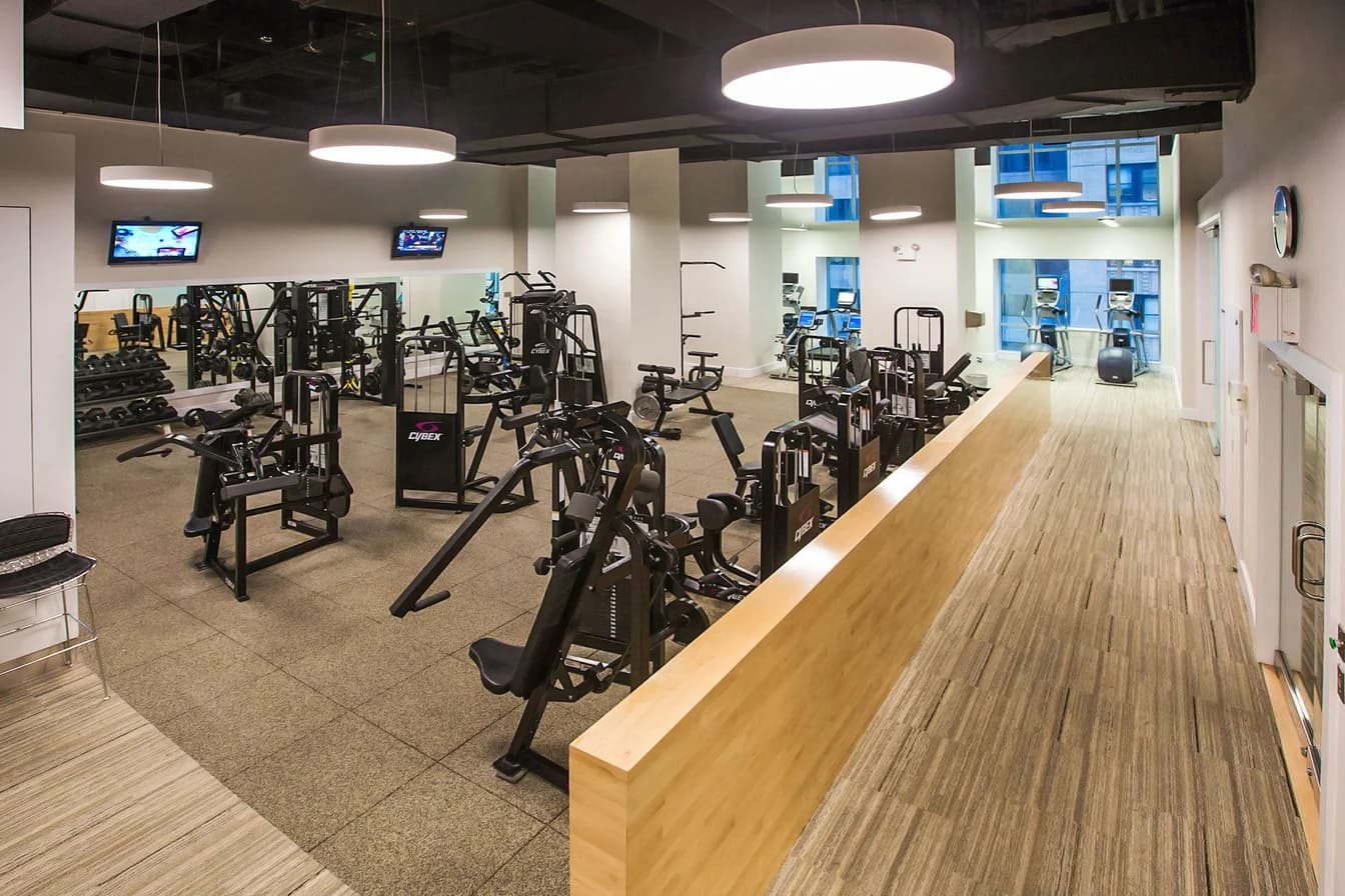 150 East 44 Street #51A, Manhattan, NY 10017 1