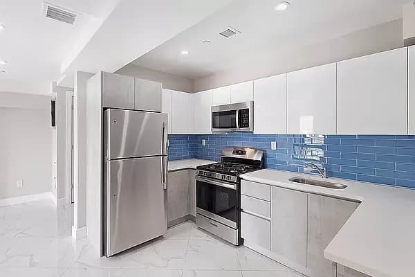 177-30 Wexford Terrace #404, Queens, NY 11432 apartment_kitchen 1