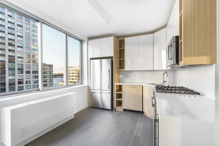 101 West End Avenue #21B, Manhattan, NY 10069 apartment_kitchen 1