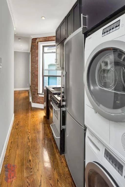 15 West 103 Street #3D, Manhattan, NY 10025 1