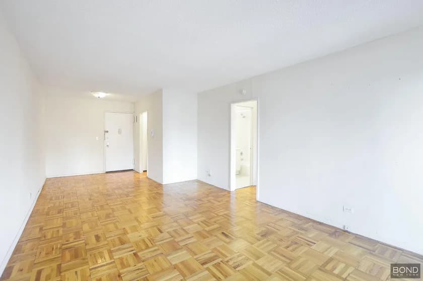250 East 87 Street #27D, Manhattan, NY 10028