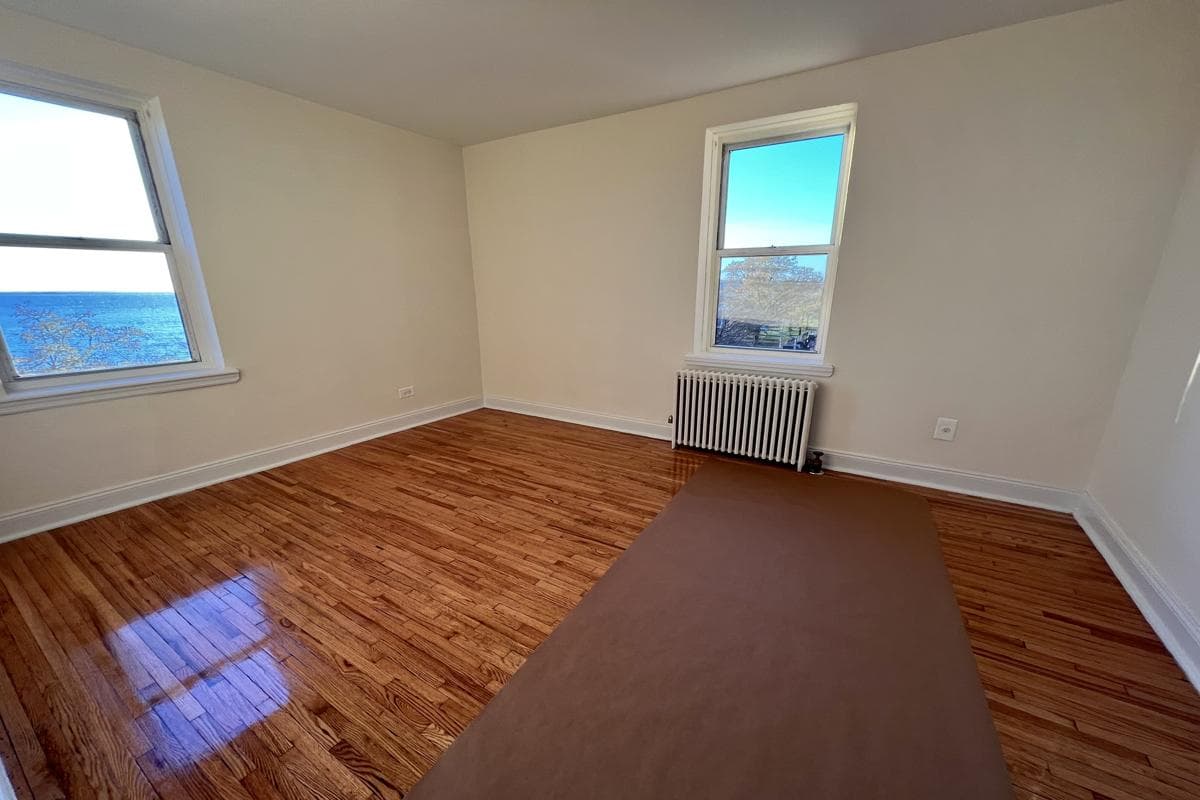 1493 Shore Pkwy #3E, Brooklyn, NY 11214 100