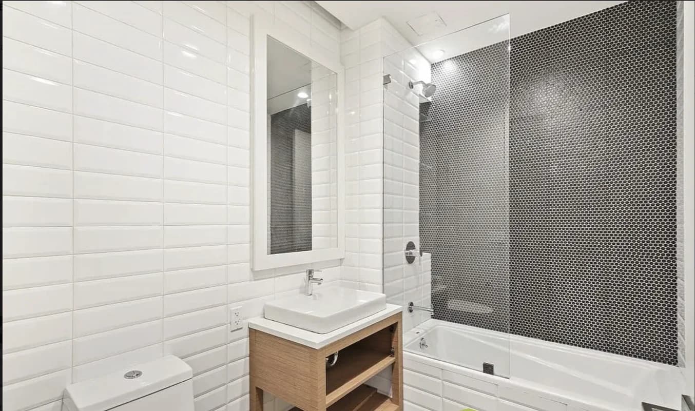 1038 Greene Avenue #7B, Brooklyn, NY 11221 1