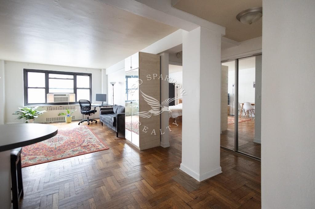 133 East 54 Street #4D, Manhattan, NY 10022 1