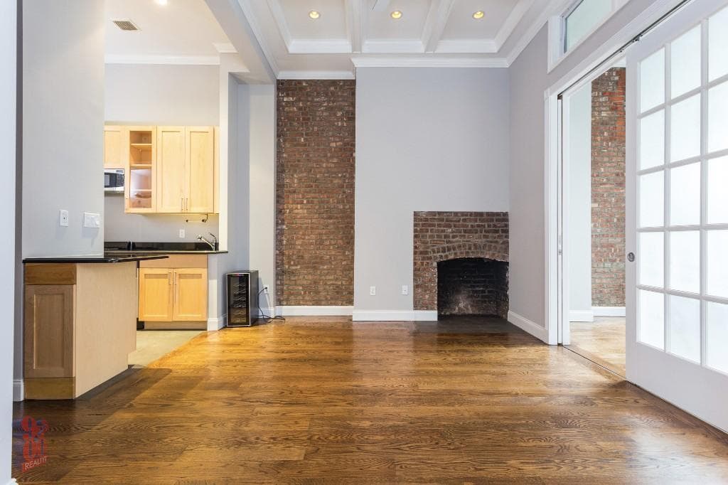 7 East 75 Street #3C, Manhattan, NY 10021