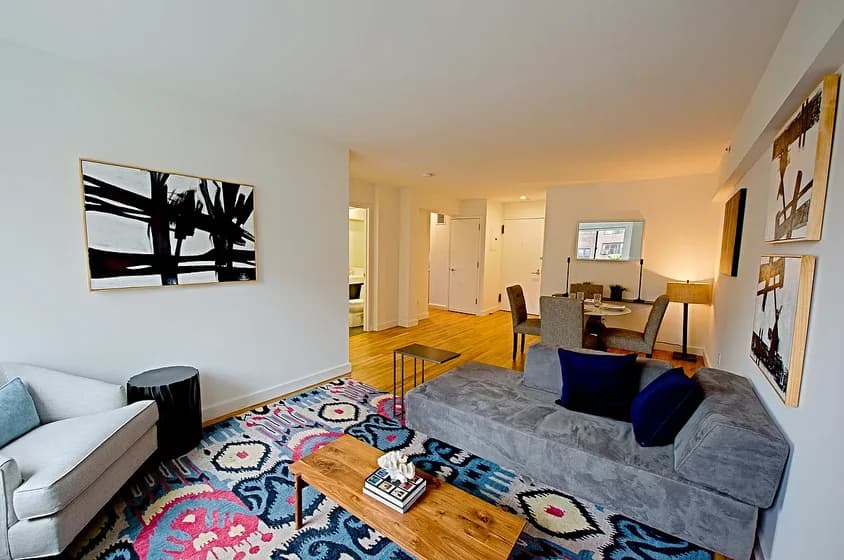 101 West 15 Street #310, Manhattan, NY 10011 apartment_living_room 1