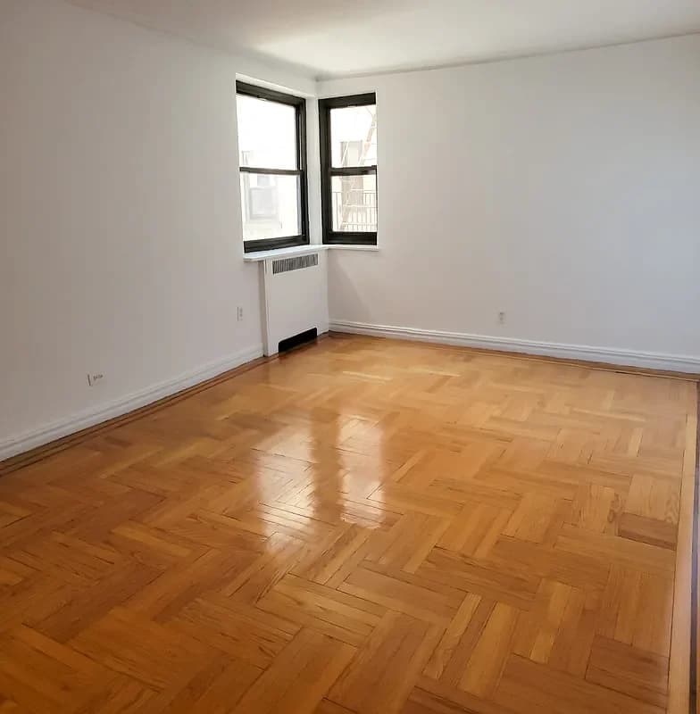 101 Cooper St #2-G, Manhattan, NY 10034 apartment_living_room 1