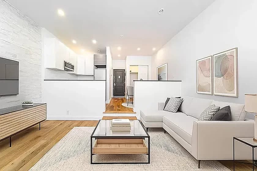 45 Carmine Street #1-A, Manhattan, NY 10014 apartment_living_room 1