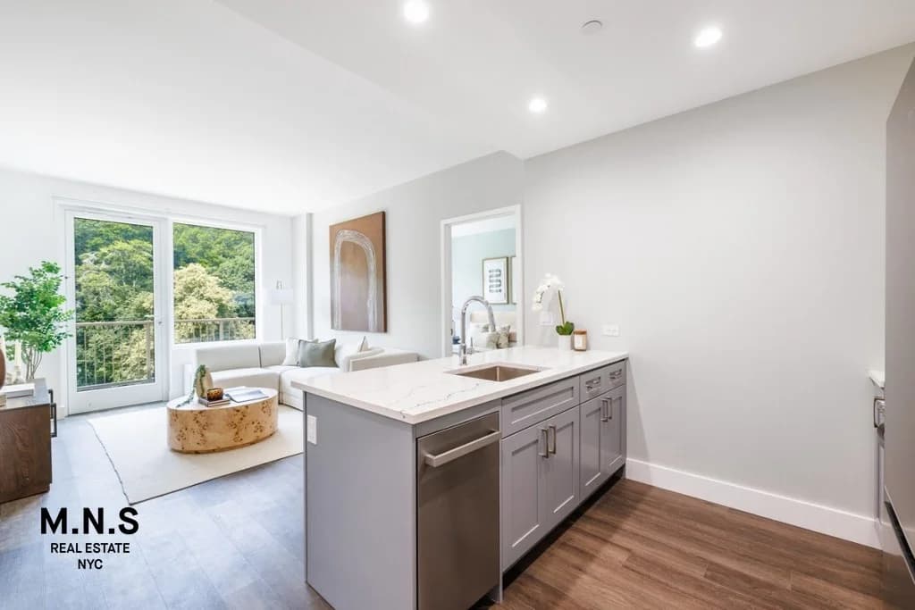 4568 Broadway #PHP, Manhattan, NY 10040 1