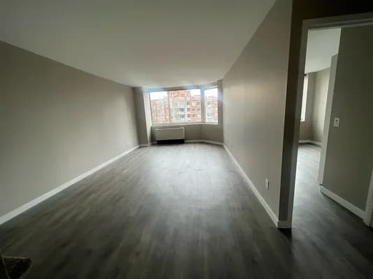 826 8 Avenue #25F, Manhattan, NY 10019
