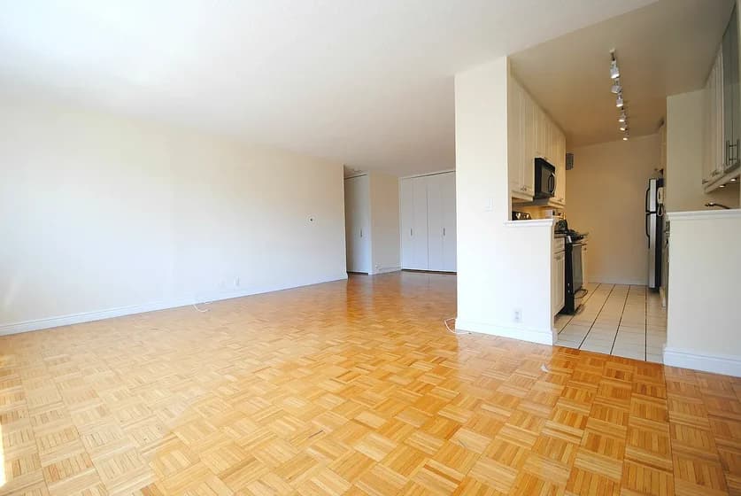 55 West 14 Street #4D, Manhattan, NY 10011 apartment_living_room 1