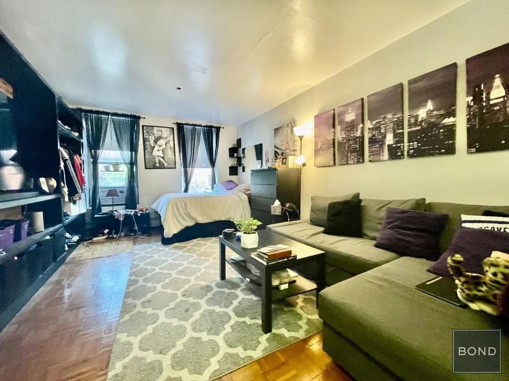 172 East 106 Street #2B, Manhattan, NY 10029 1