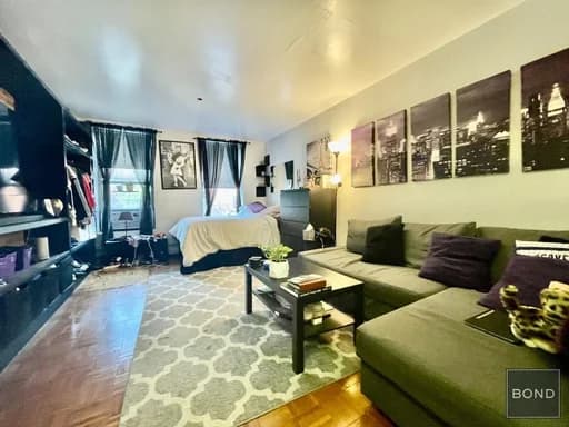 172 East 106 Street #2B, Manhattan, NY 10029