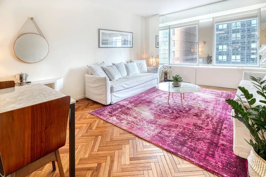 150 W 56 St #3104, Manhattan, NY 10019