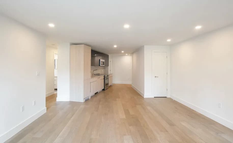 60 East 12 Street #7f, Manhattan, NY 10003 apartment_living_room 1