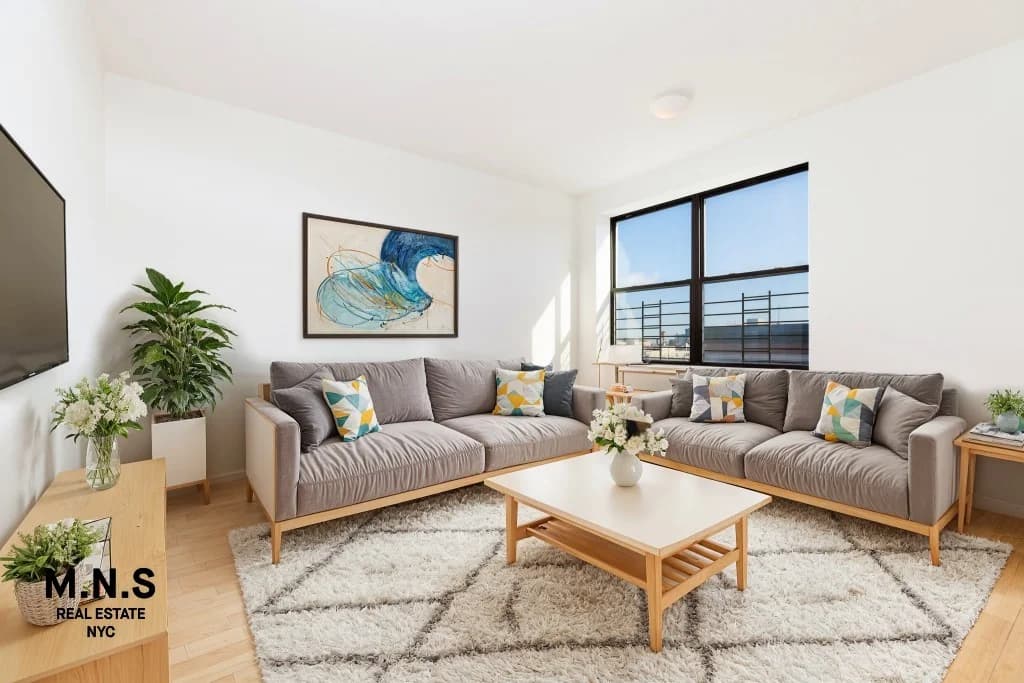 375 Myrtle Ave #5A, Brooklyn, NY 11205 1