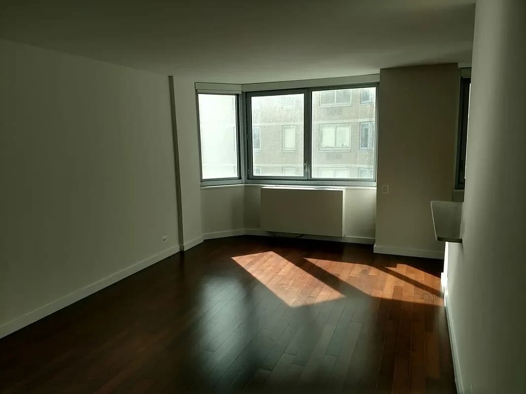 View 34 401 E 34 St #N24J, Manhattan, NY 10016 apartment_living_room 1