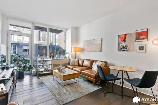 212 North 9 Street #3A, Brooklyn, NY 11211