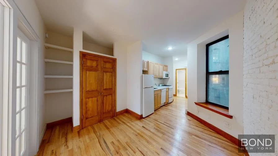 814 10 Avenue #2C, Manhattan, NY 10019 9