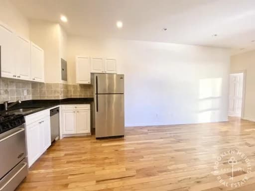 568 Pacific Street #5C, Brooklyn, NY 11217