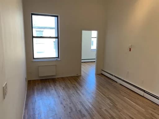 525 West 49 Street #5E, Manhattan, NY 10019