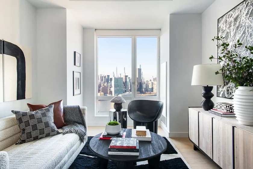 1-15 57 Avenue #4729, Queens, NY 11101 apartment_living_room 1