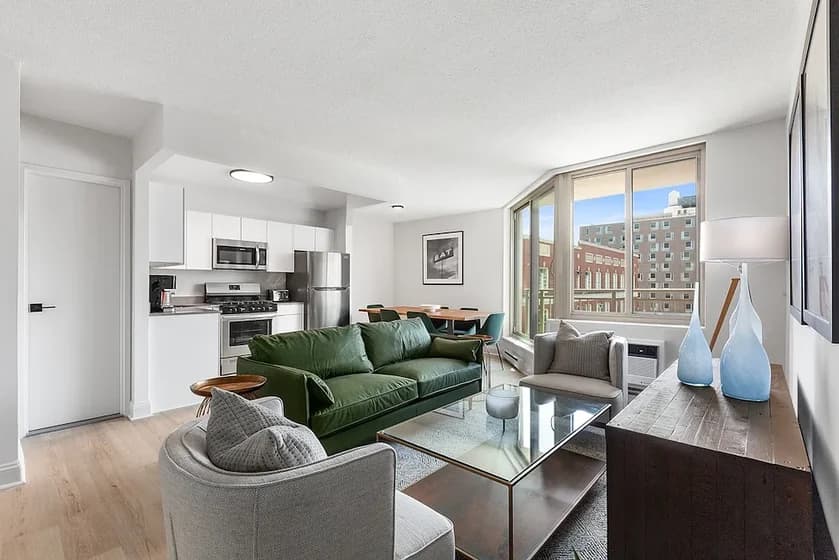 420 East 102 Street #04Y, Manhattan, NY 10029 apartment_living_room 1
