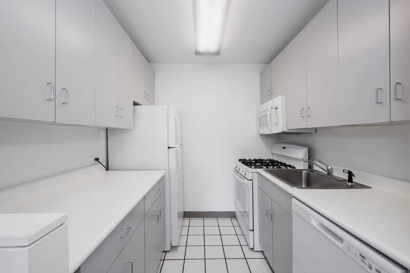 429 East 52 Street #24A, Manhattan, NY 10022 1