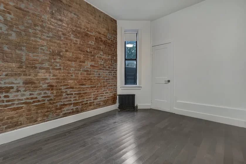 31 East 1 Street #1E, Manhattan, NY 10003 apartment_living_room 1