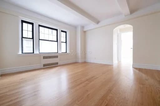 95 Christopher Street #5L, Manhattan, NY 10014