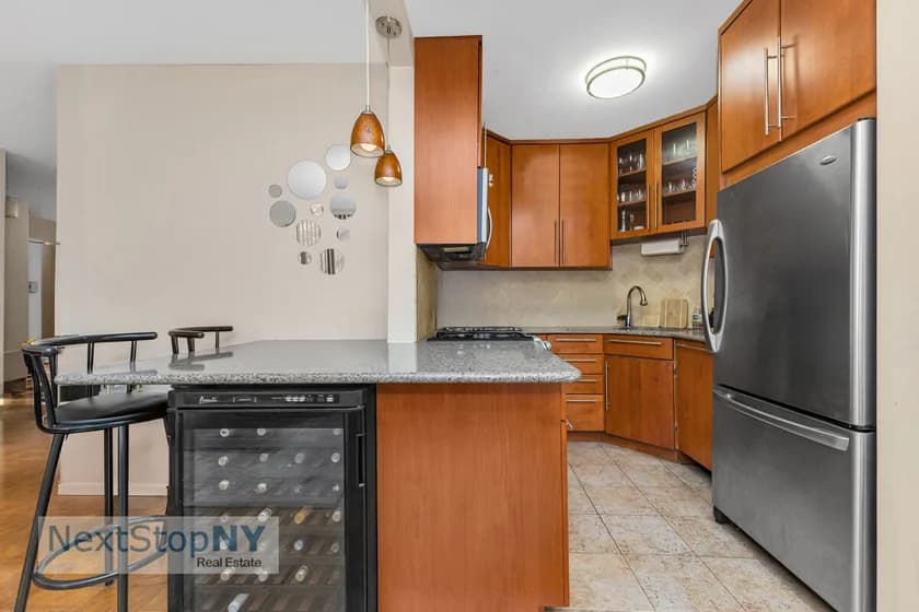 311 East 38 Street #2F, Manhattan, NY 10016 1