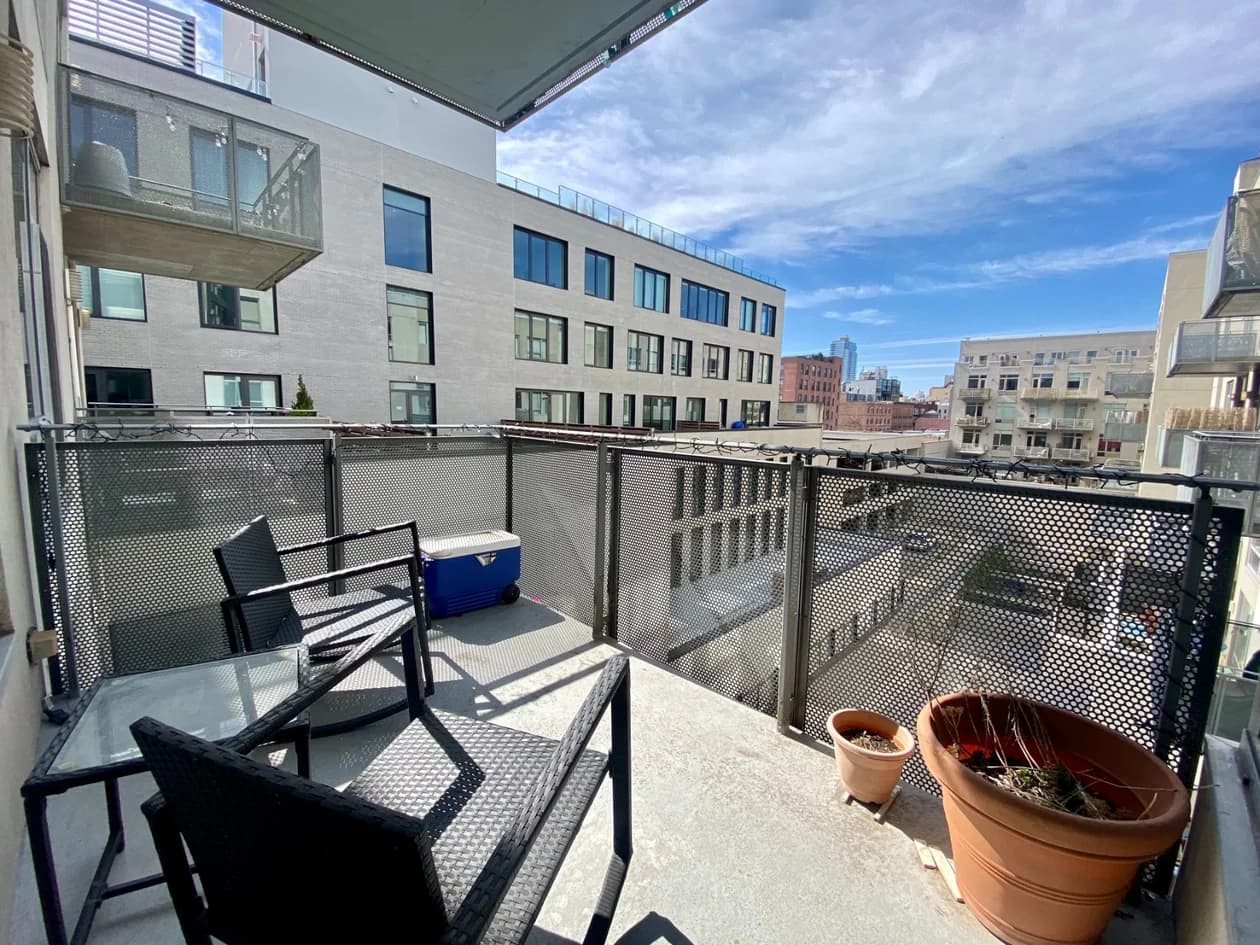 214 North 11 Street #5U, Brooklyn, NY 11211 1