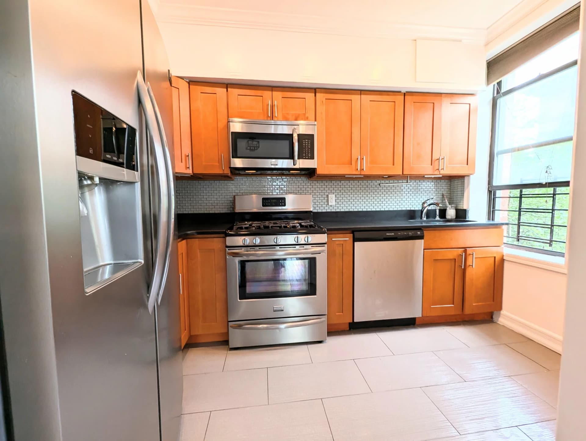 659 West 181 Street #307, Manhattan, NY 10033 1