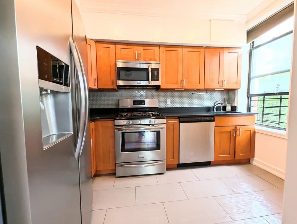 659 West 181 Street #307, Manhattan, NY 10033