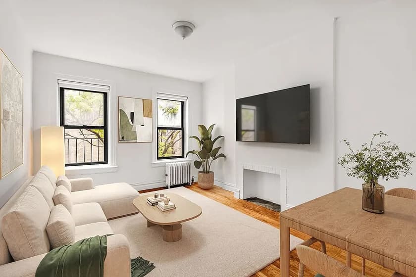 148 W 10 St #5D, Manhattan, NY 10014 apartment_living_room 1