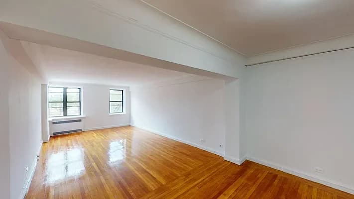 511 West 235 Street #002C, Bronx, NY 10471 apartment_living_room 1