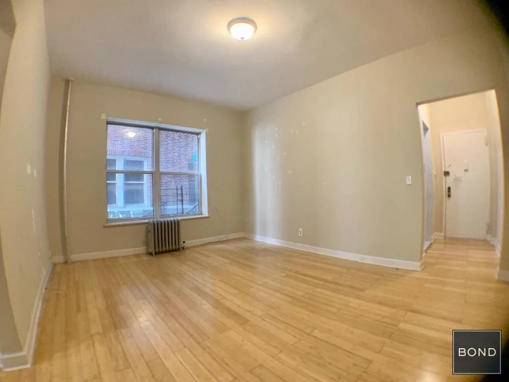 652 West 189 Street #1i, Manhattan, NY 10040 1