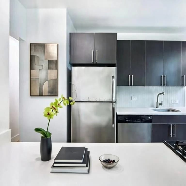 200 Water Street Apartments by Rockrose 200 Water St #1210, Manhattan, NY 10038 1