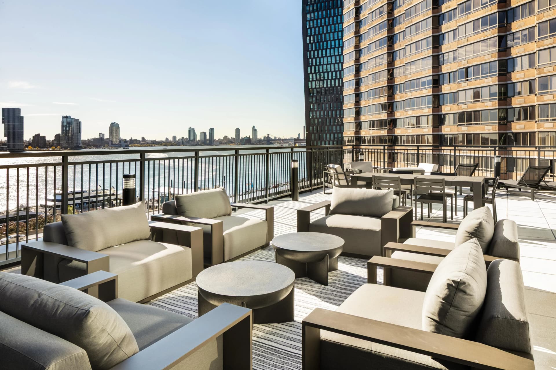 650 1 Avenue #PHF, Manhattan, NY 10016 1