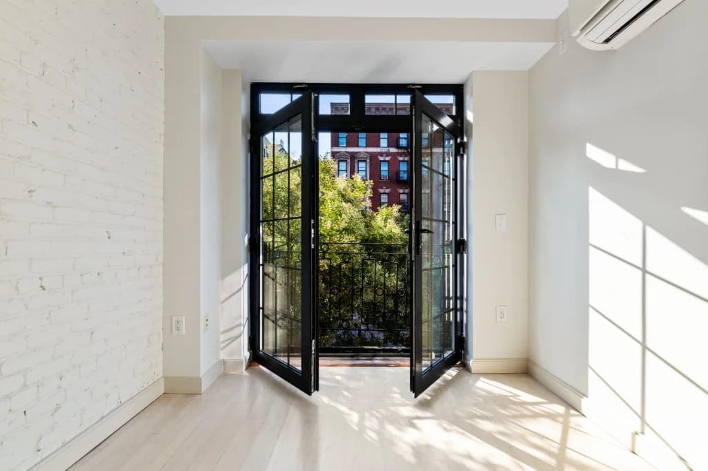 152 2 Avenue #5C, Manhattan, NY 10003 1