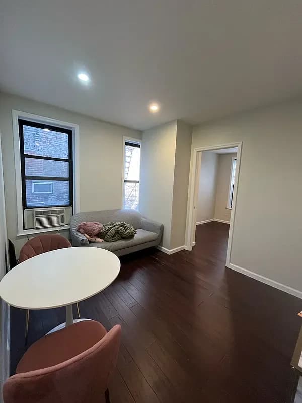 328 East 78 Street #9, Manhattan, NY 10075 apartment_living_room 1