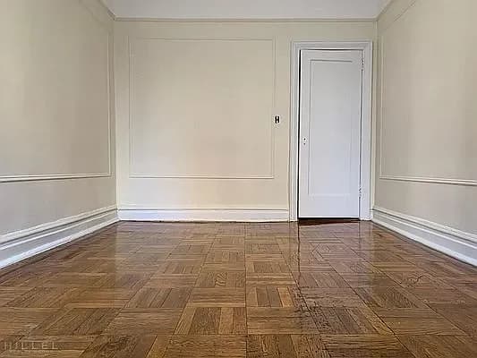 2305 30 Avenue #4D03, Queens, NY 11102 apartment_living_room 1