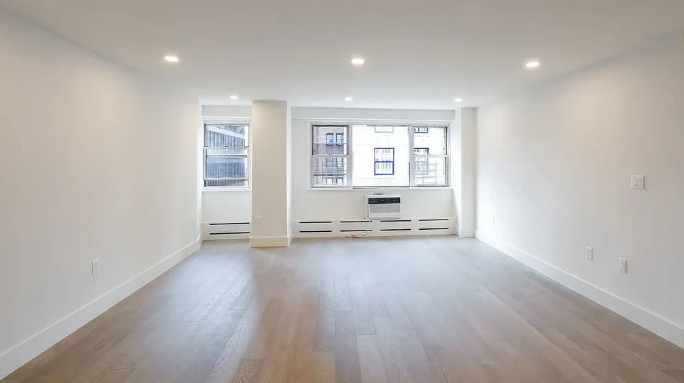 60 East 12 Street #11f, Manhattan, NY 10003 apartment_living_room 1