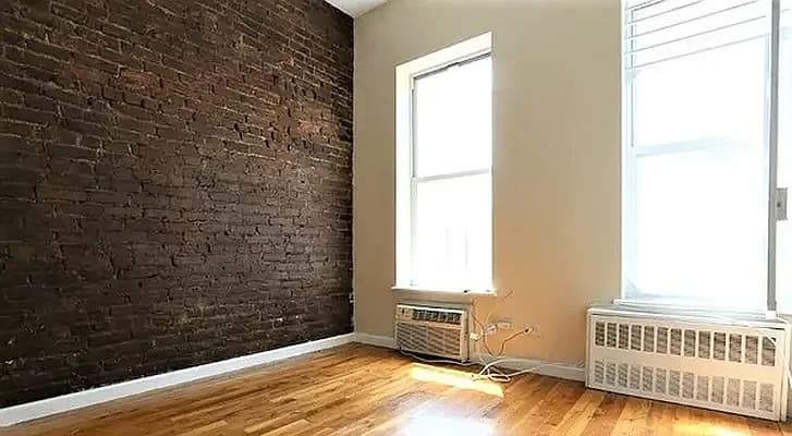 331 East 33 Street #5D, Manhattan, NY 10016 apartment_living_room 1