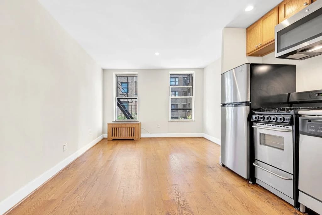 98 Christopher Street #12, Manhattan, NY 10014 1