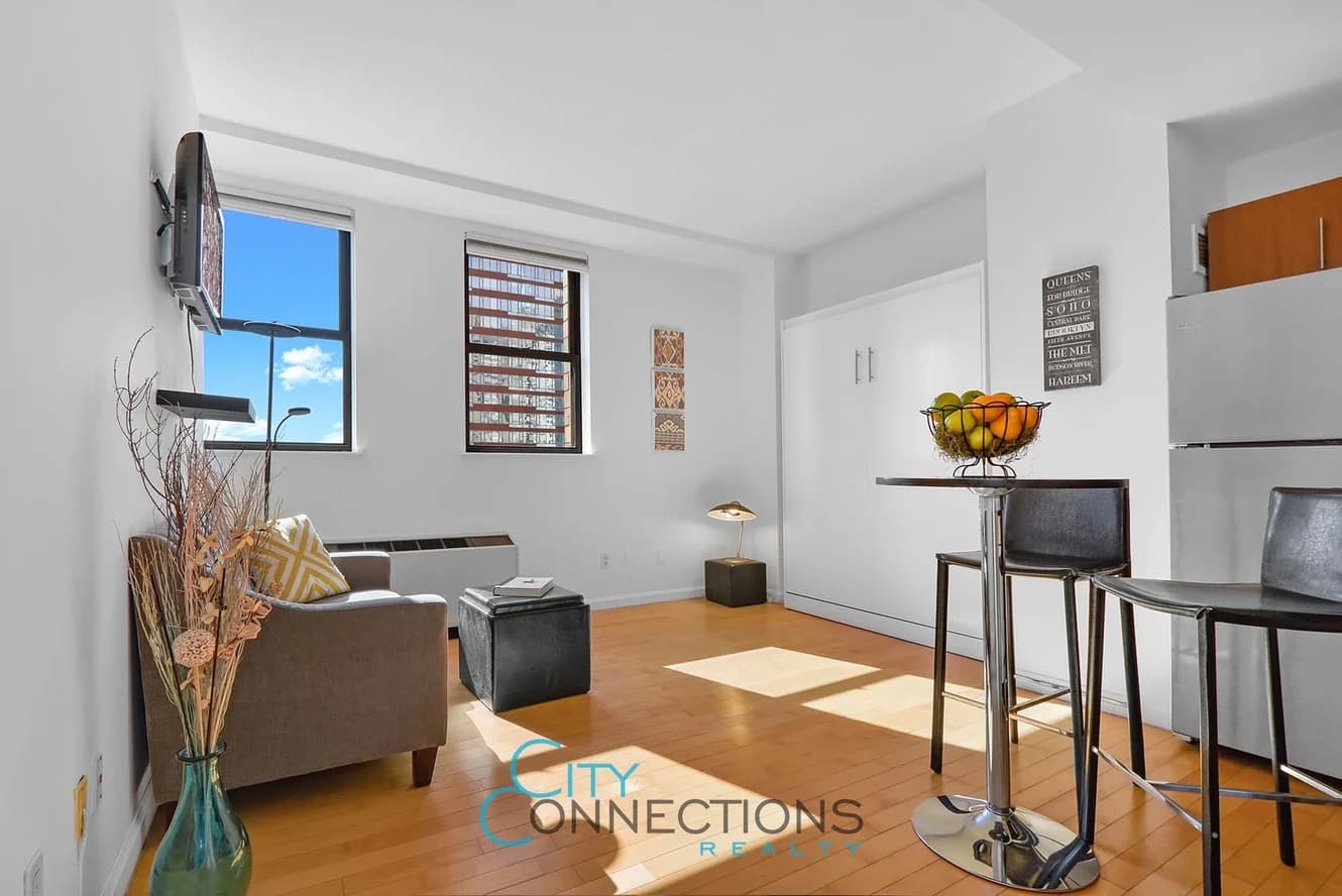 28 Washington St #15A, Manhattan, NY 10006 1