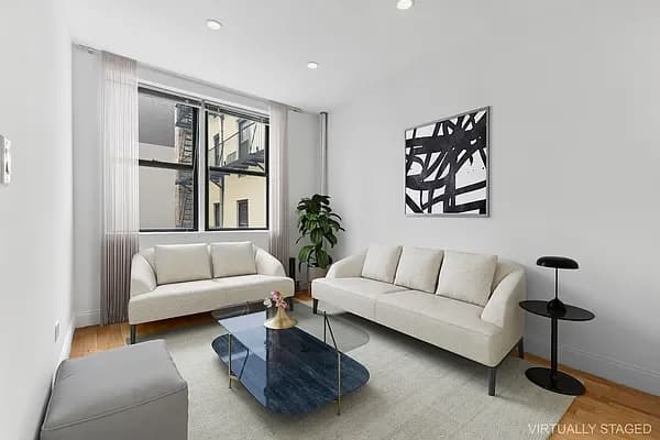 20 Avenue A #3-J, Manhattan, NY 10009 apartment_living_room 1