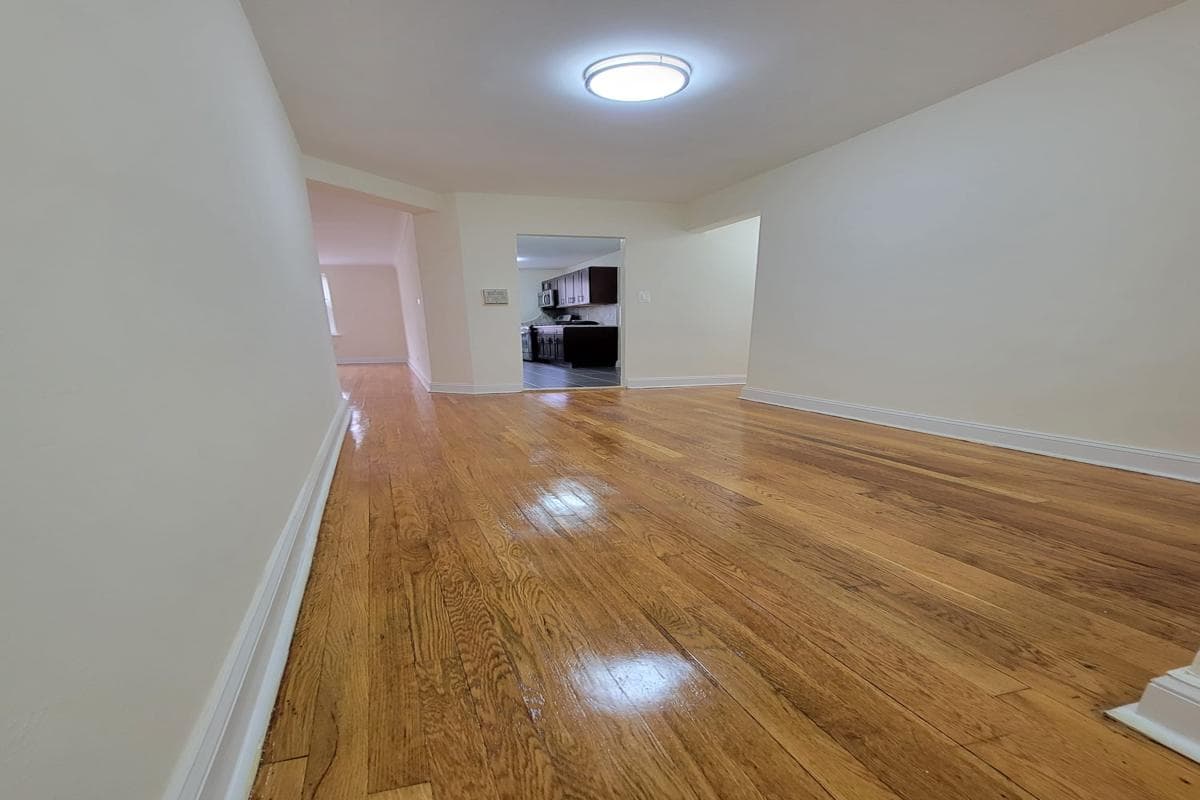 49 Murdock Court #6D, Brooklyn, NY 11223 100